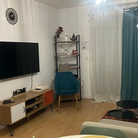 Apartment T2 Cosy Parking Proche Aeroport Orly Paris