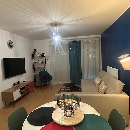 T2 Cosy Parking Proche Aeroport Orly Paris Apartment *